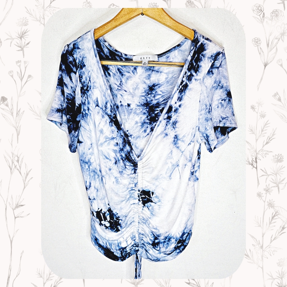 ⏰GONE 1/17!! *NWOT* Gaze Blue Tie Dye Tie Front Top size Medium